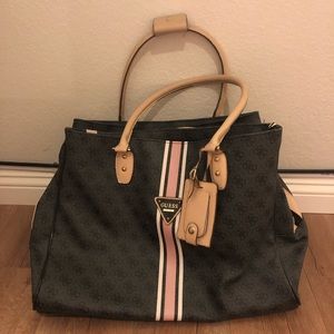 Guess Logo Affair Travel Tote Bag